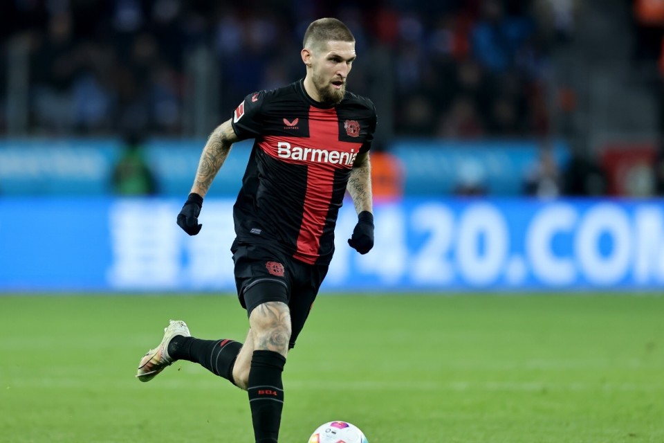 兰斯基是首, 中欧冠客场 兰斯基是首, 中欧冠客场