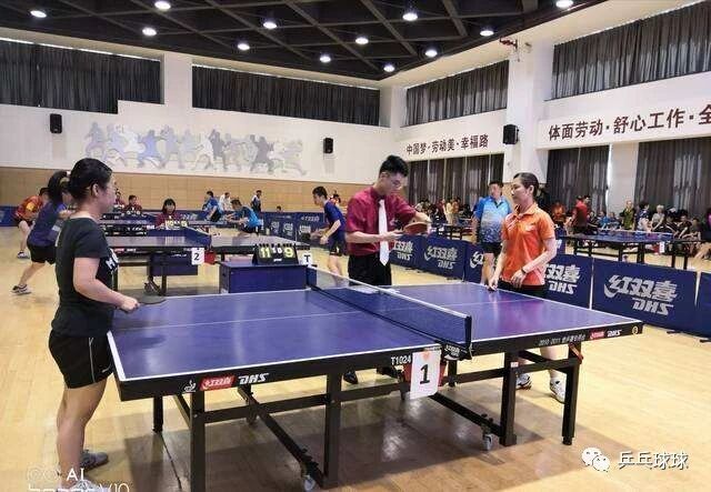 前后注意这, 出现意外伤, 护肘 前后注意这, 出现意外伤, 护肘