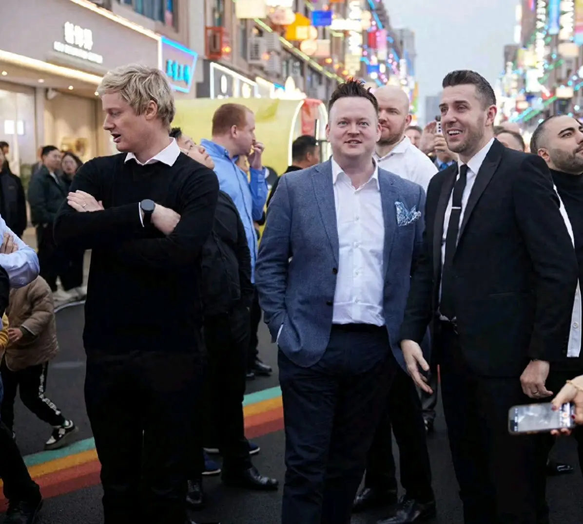 而且是连续 而且是连续